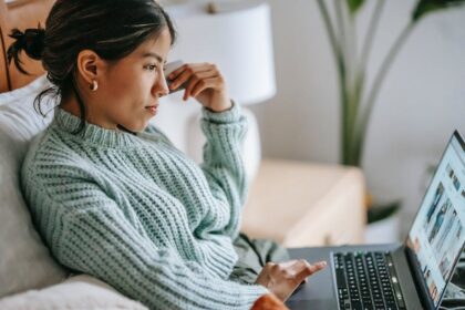 How To Buy A Laptop With Pell Grant Money: Empowering Single Mothers' Education