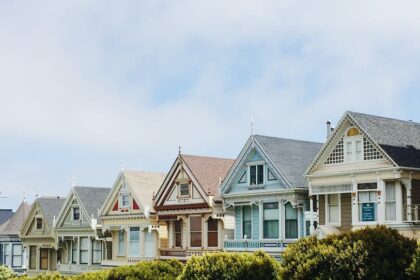 Building a Future: Mortgage Assistance Programs for Single Mothers