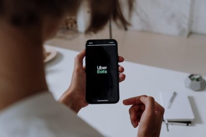 Food Delivery For Single Mothers: Can You Use EBT On Uber Eats?
