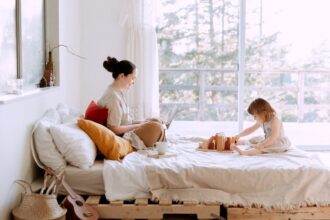 Navigating Verizon's Offers For Single Mothers: Get Free Data Verizon