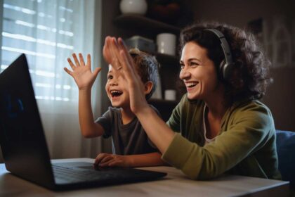 Comcast ACP Program: A Lifeline For Single Mothers In The Digital Age