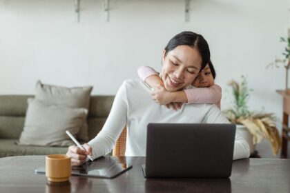 How Does Child Support Work if the Mother Has No Job?